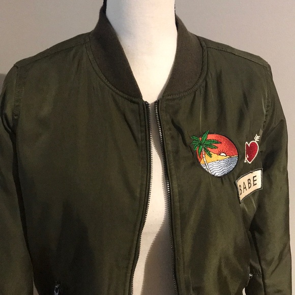 Kendall & Kylie Bomber Jacket - Picture 7 of 7